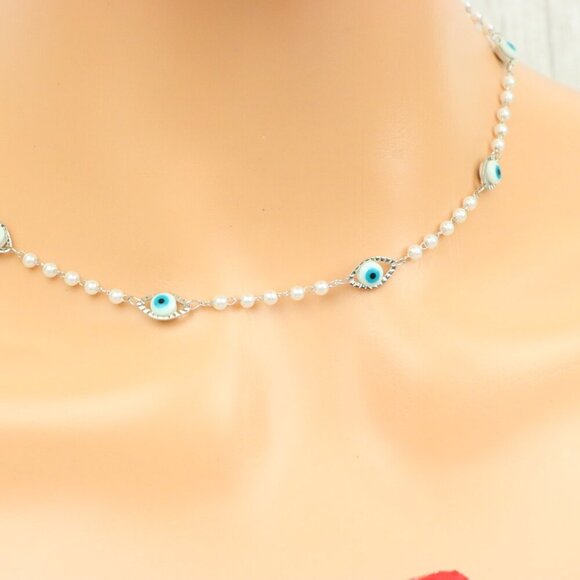 "Minimalist & Elegant Necklace Chain – Perfect for Women & Girls | UNVRC1408 - Picture 4 of 11